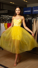 Load image into Gallery viewer, Overlay Skirt - Yellow Tulle
