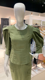 Load image into Gallery viewer, Puff Sleeve Top - Army Green Linen
