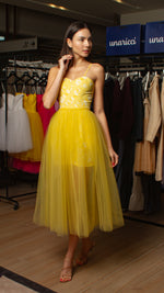 Load image into Gallery viewer, Overlay Skirt - Yellow Tulle
