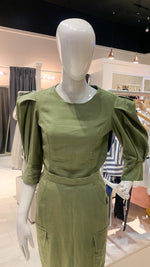 Load image into Gallery viewer, Puff Sleeve Top - Army Green Linen
