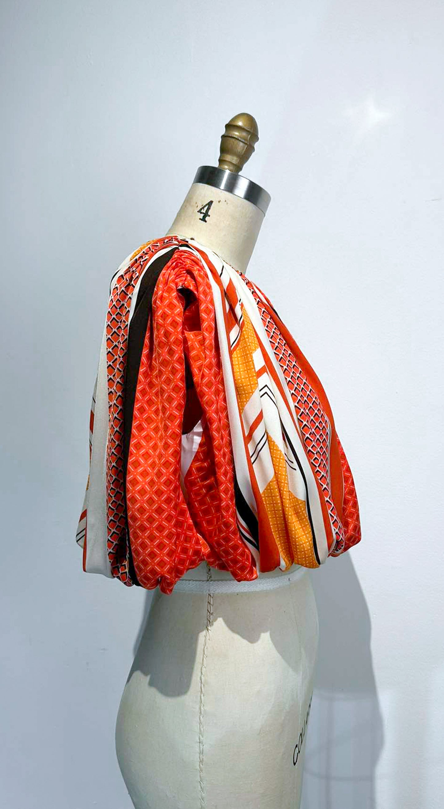 Silk Crop Bubble Top