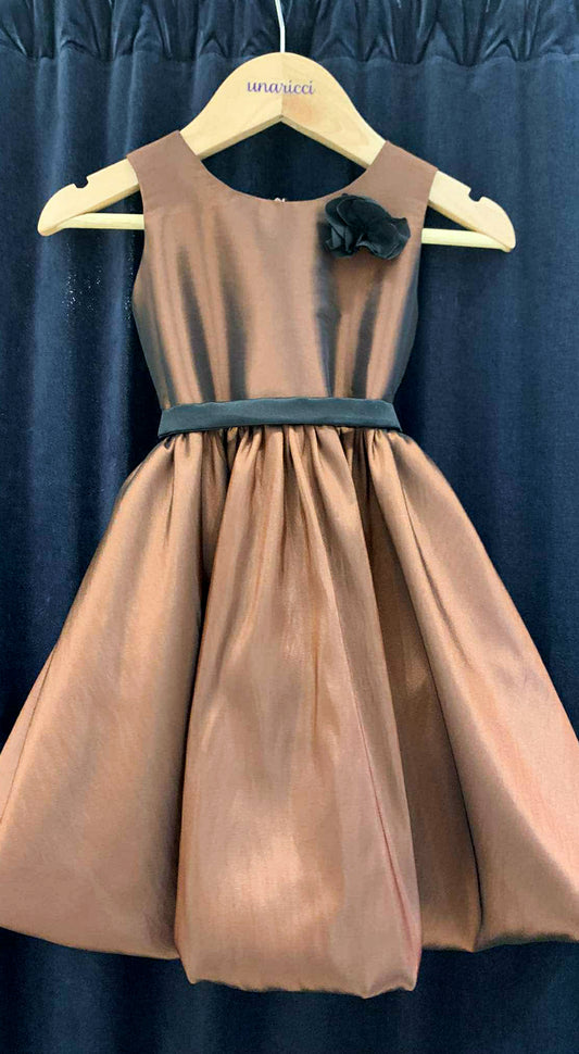 Sleeveless Mushroom Dress with Floret and Belt - Brown
