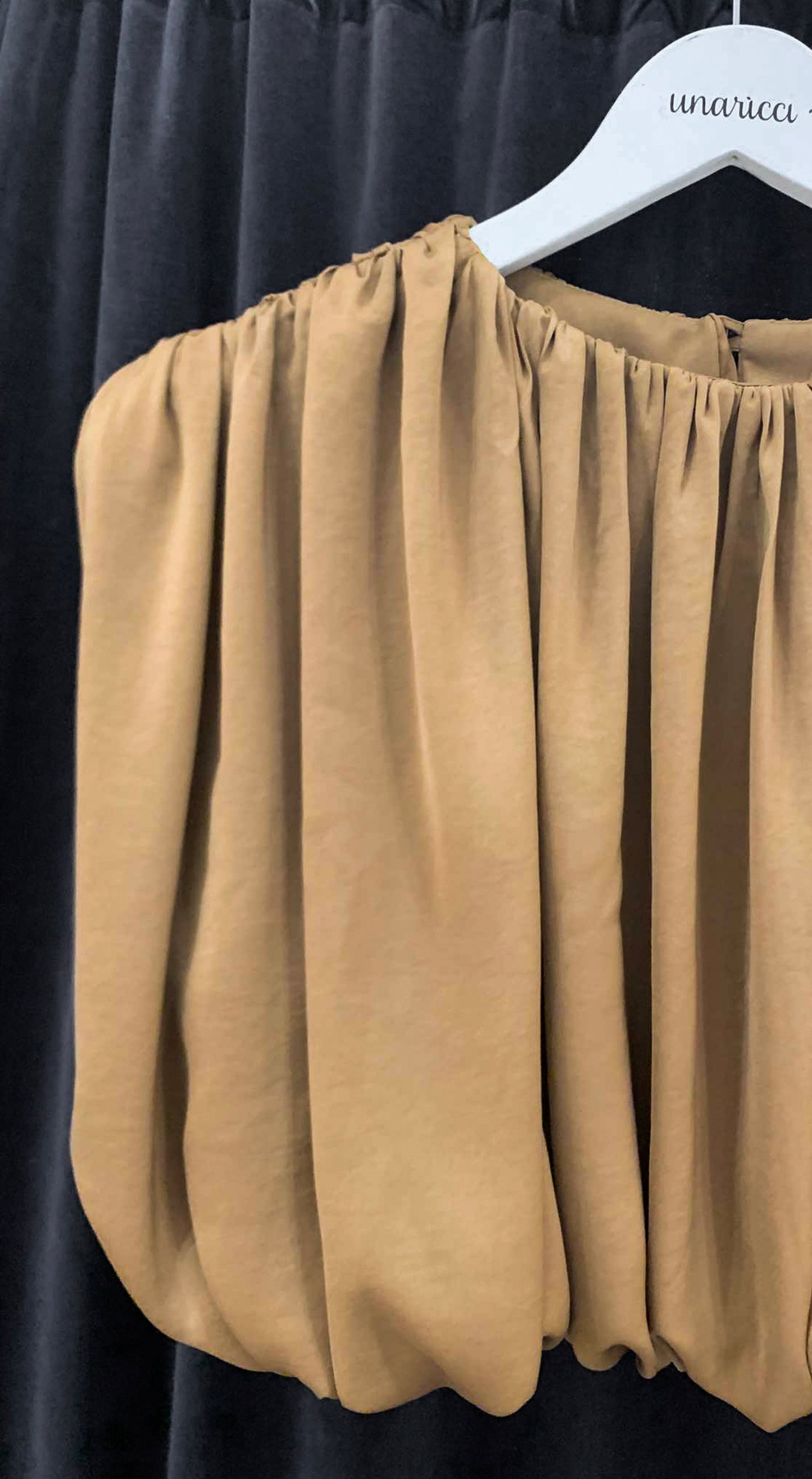 Silk Crop Bubble Top
