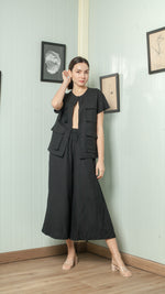 Load image into Gallery viewer, Four Pocket Drop Shoulder Oversized Belted Top
