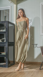 Load image into Gallery viewer, Spaghetti Strap Balloon Dress in Fatigue Green Linen
