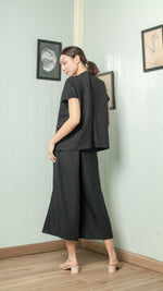 Load image into Gallery viewer, Four Pocket Drop Shoulder Oversized Belted Top
