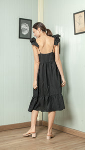Adjustable Scallop Shoulder Detail Shirred Dress — Black
