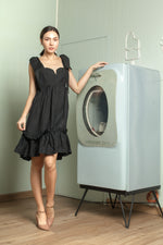 Load image into Gallery viewer, Sweetheart V Cutout with Oversized Ribbon Dress
