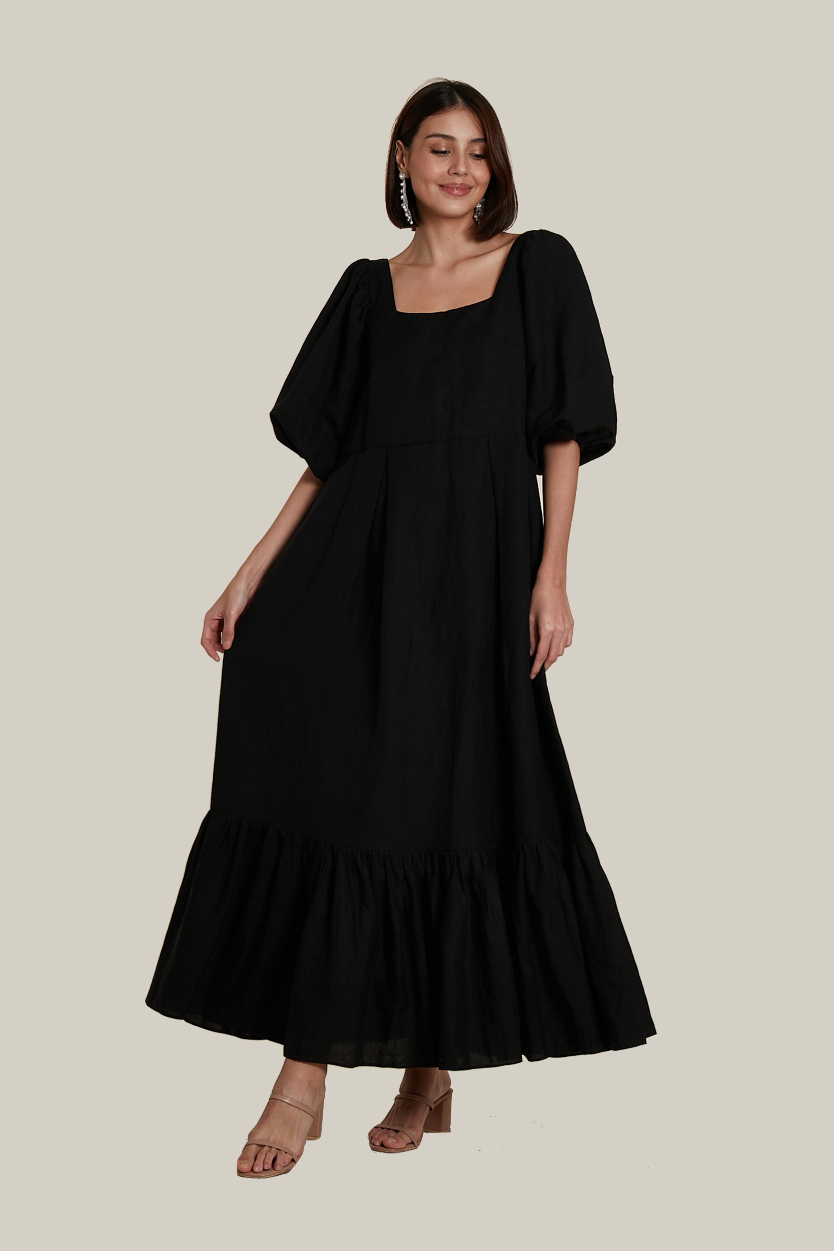 Back Zip Puff Sleeve Dress in Black Linen