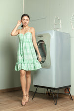 Load image into Gallery viewer, Sweetheart V Cutout Detail Shirred Dress — Green Checkered
