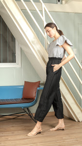 Gathered Waist Square Pants in Black