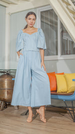 Load image into Gallery viewer, Double Front Pleat Wide Leg Pants in Light Blue Linen
