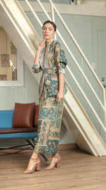 Load image into Gallery viewer, Single Button Flat Waistband Back Elastic Wide Hem Pants — Blue Floral

