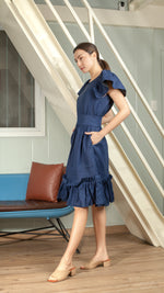 Load image into Gallery viewer, Reversible Butterfly Strap Top in Blue / Black
