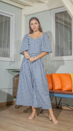 Load image into Gallery viewer, Double Front Pleat Wide Leg Pants in White and Blue Gingham Linen
