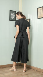 Load image into Gallery viewer, Four Pocket Drop Shoulder Oversized Belted Top
